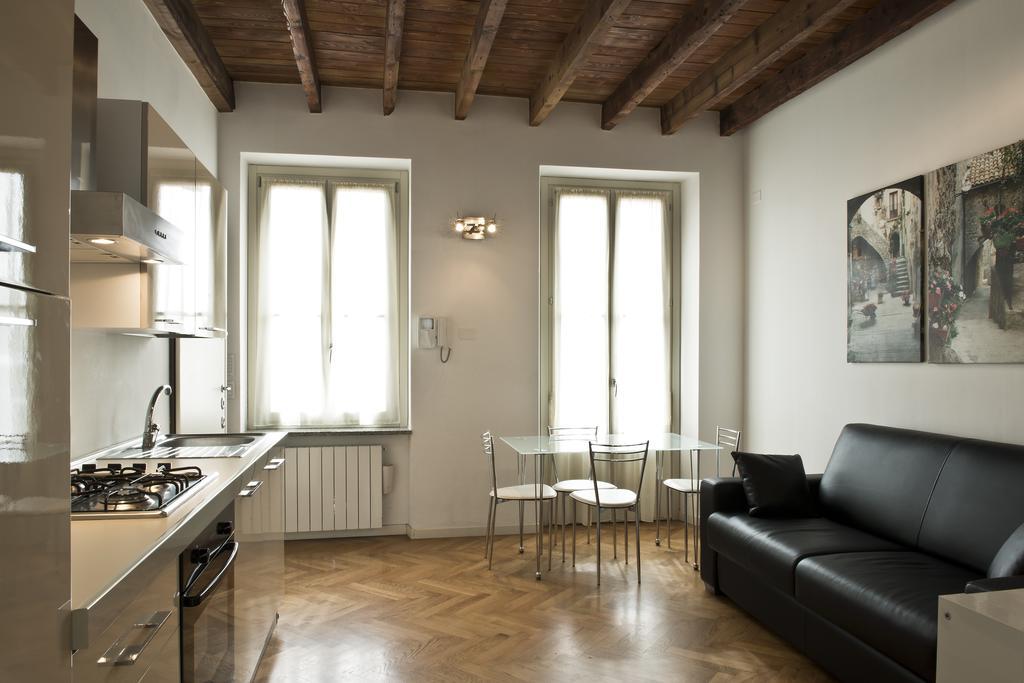 La Maison Del Capestrano Milan Bilik gambar